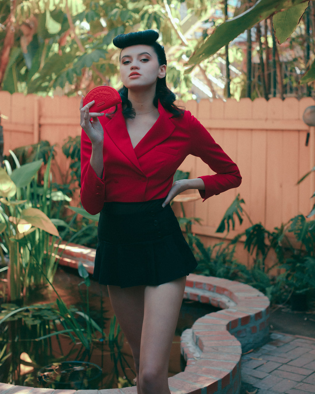 RED RIVIERA SHARK POUCH